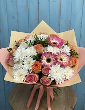 Букет цветов из:  Розы, Герберы и Хризантемы в Архипо-Осиповка
