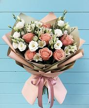 Букет цветов из:  Розы, Альстромерии и Лизиантусы в Архипо-Осиповка