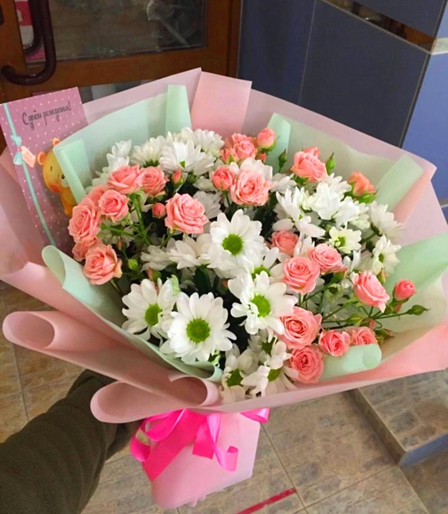 Букет цветов из: Розы и Хризантемы в Архипо-Осиповка