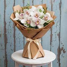 Букет цветов из:  Орхидеи и Розы в Архипо-Осиповка